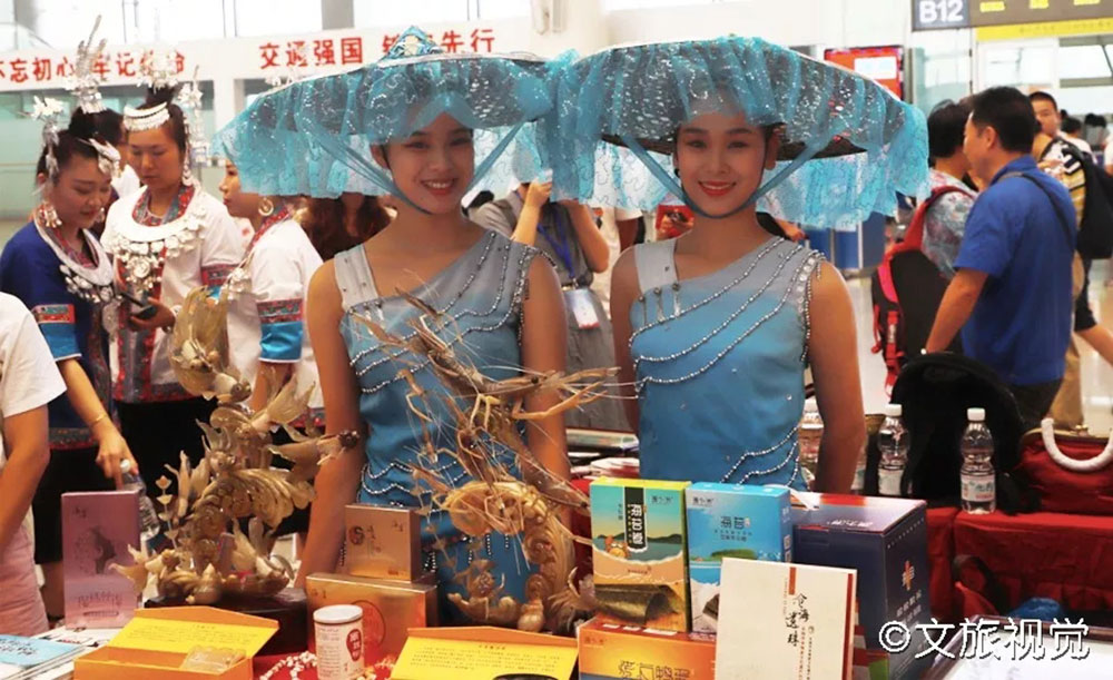 搭乘首發(fā)高鐵，海真珠珍珠粉抵達(dá)東方明珠